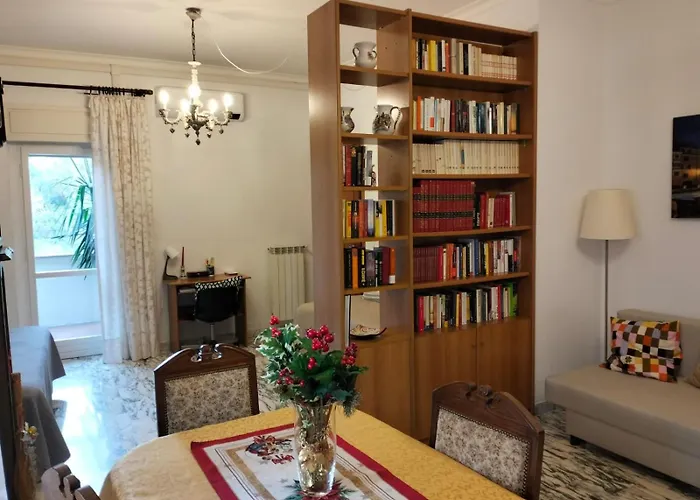 Pia's House Apartment *