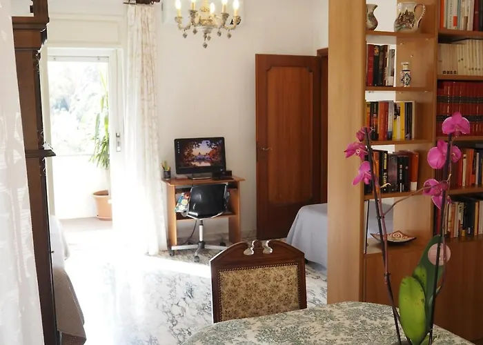 Pia's House Apartment *