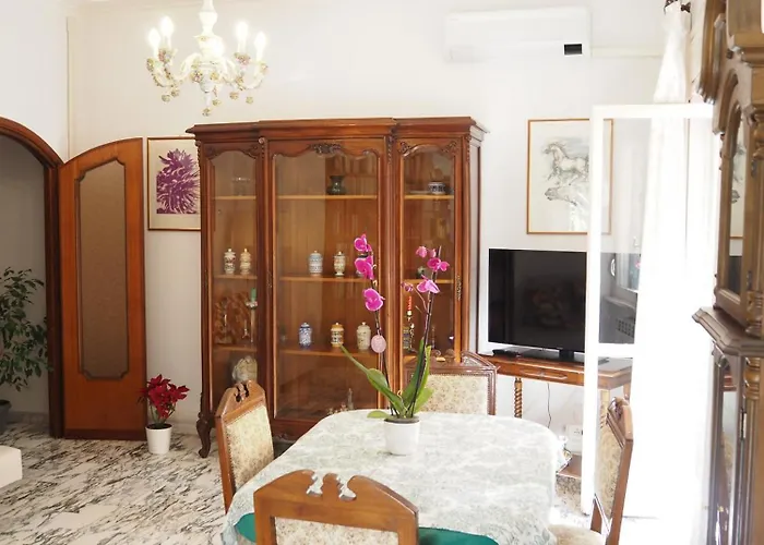 Pia's House